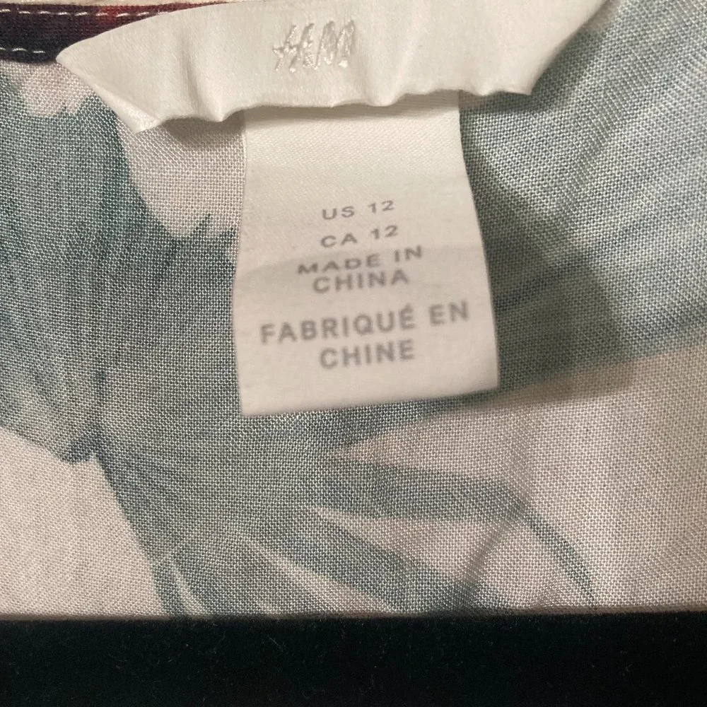 Blouse - Picture 2 of 3